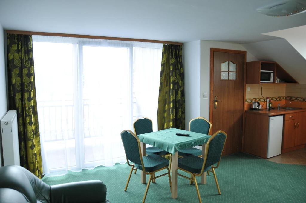 Willa Stenia Center Apartamenty Wisla Room photo